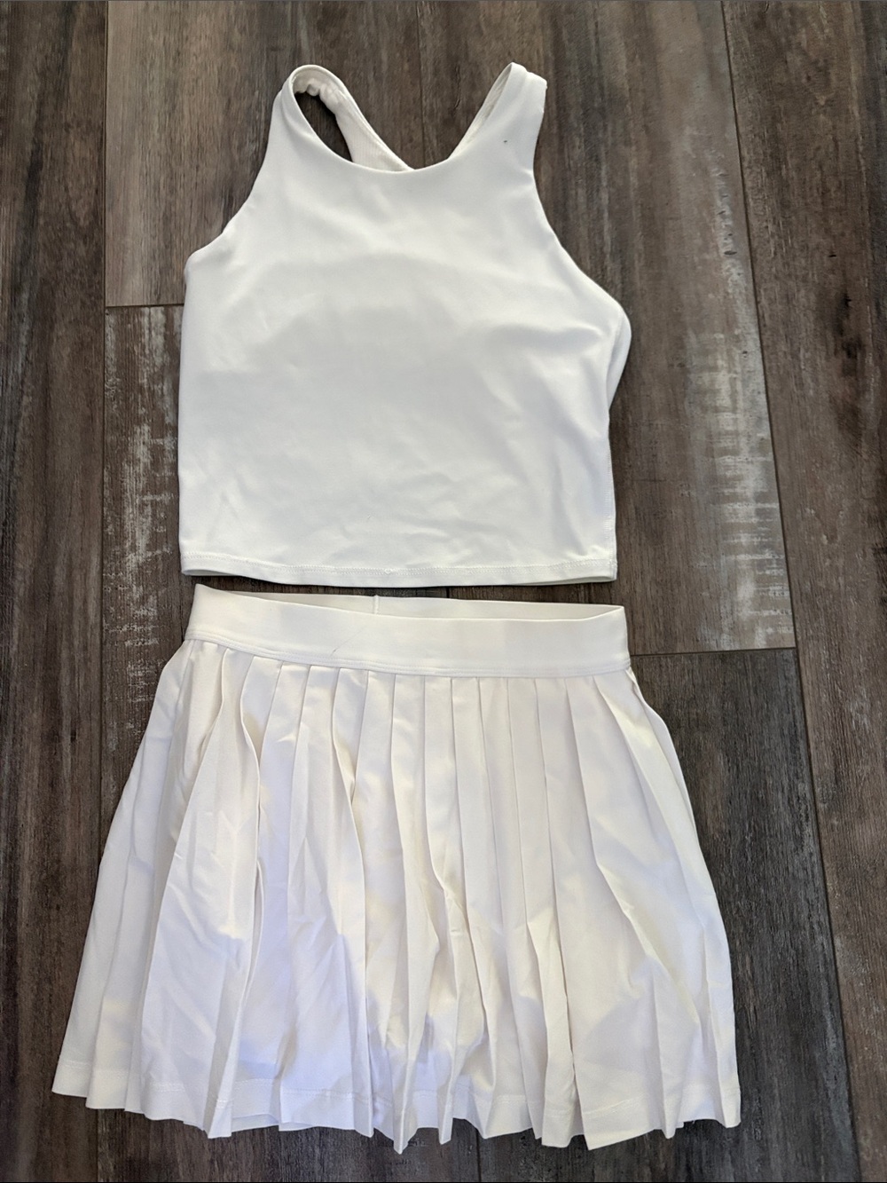 Athleta Girl Tennis White Set pleated skirt and matching Racerback tank size 12